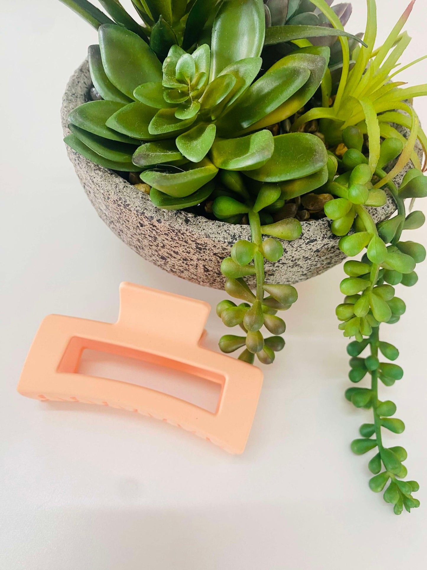 Square Design Hair Clip - Peach