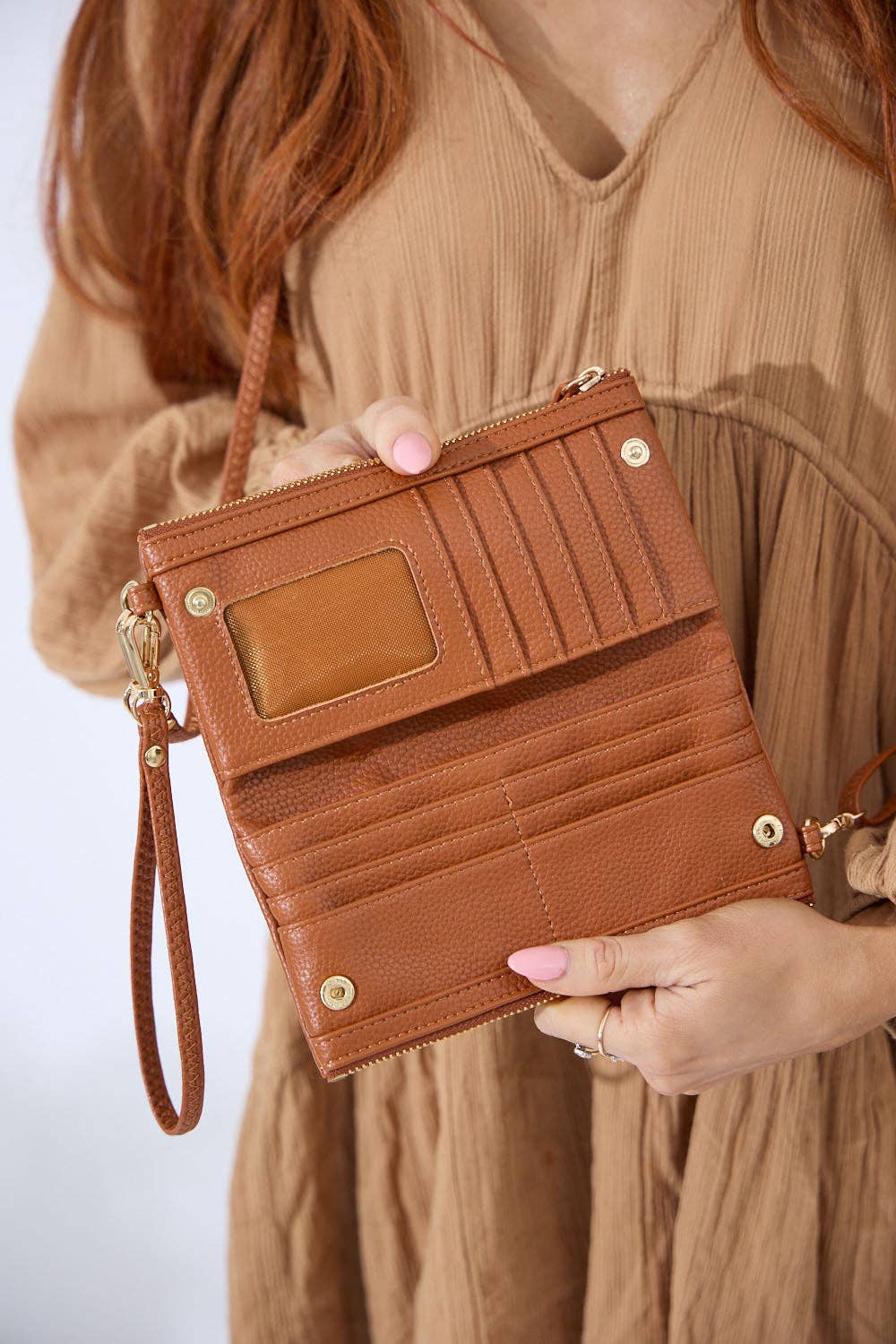 New Haven Crossbody Wallet - Tan