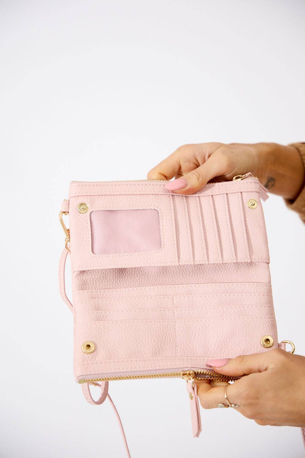 New Haven Crossbody Wallet - Light Pink