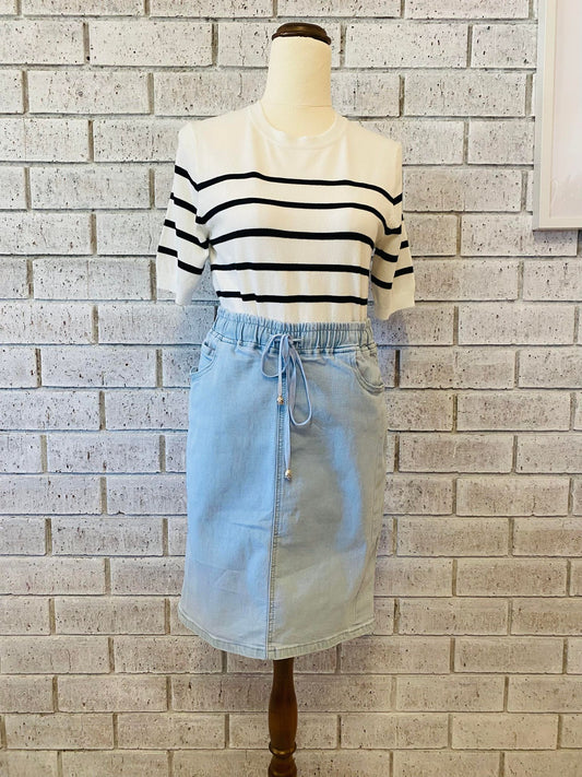 Stretch Denim Skirt